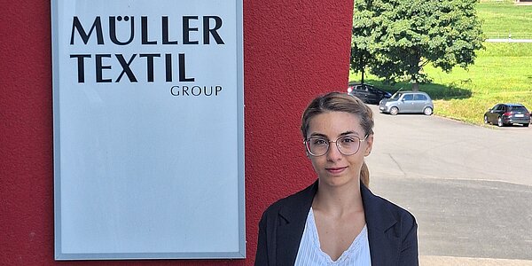 Unsere neue Auszubildende zur Industriekauffrau!