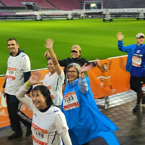 B2Run 2024 - Im strömenden Regen rund um den Adenauerweiher